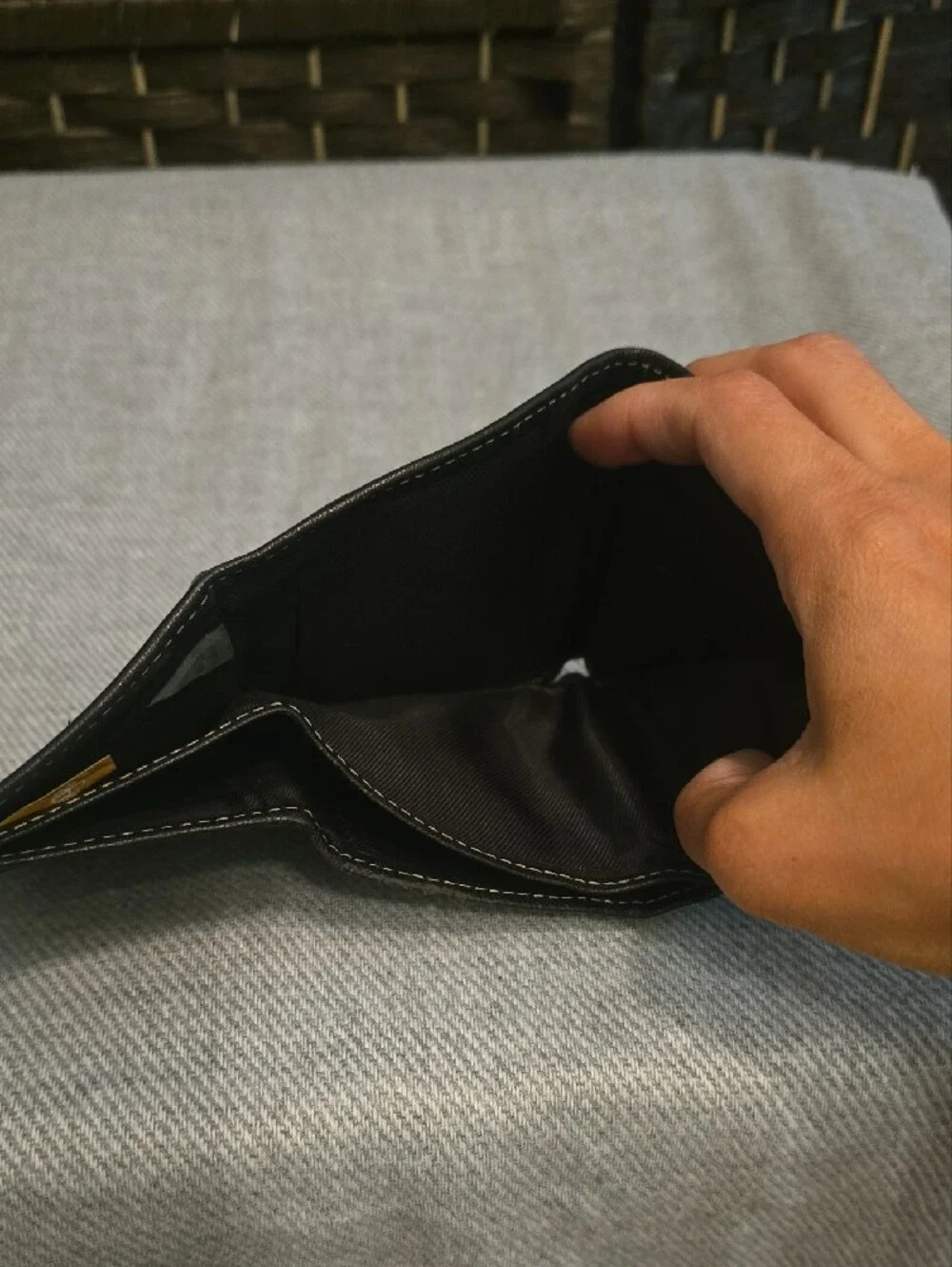 Timberland Black Leather Trifold Card Wallet